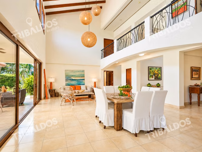 Venta de Casa en Buenaventura con 8 Recámaras, Piscina y Jacuzzi - Imagen 7