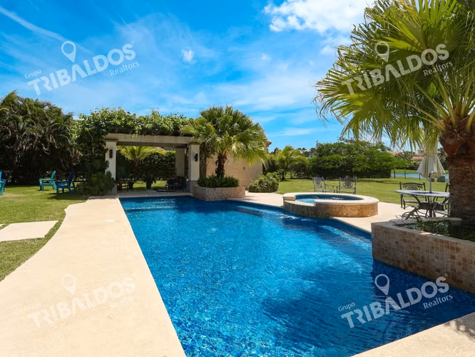 VENTA DE HERMOSA CASA DE PLAYA EN BUENAVENTURA