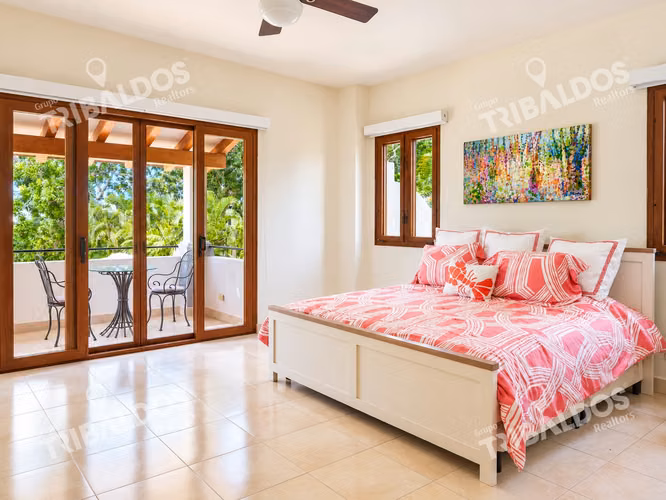 Venta de Casa en Buenaventura con 8 Recámaras, Piscina y Jacuzzi - Imagen 12