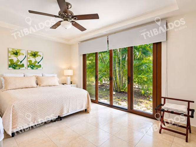 Venta de Casa en Buenaventura con 8 Recámaras, Piscina y Jacuzzi - Imagen 13