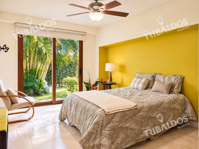 Venta de Casa en Buenaventura con 8 Recámaras, Piscina y Jacuzzi - Imagen 11