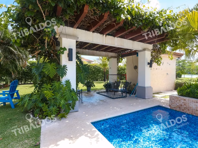 VENTA DE HERMOSA CASA DE PLAYA EN BUENAVENTURA