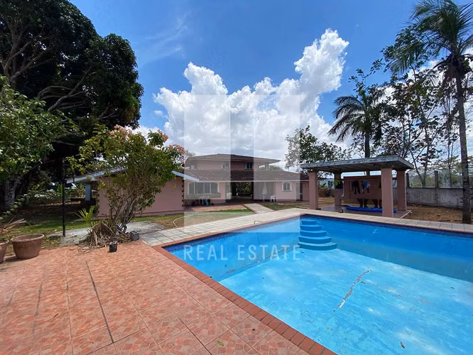 Se Vende Casa Estilo Chalet, Las Cumbres - Imagen 11
