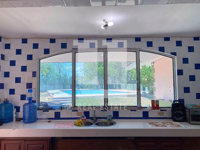 Se Vende Casa Estilo Chalet, Las Cumbres - Imagen 8