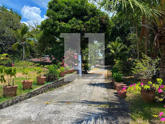 Se Vende Casa Estilo Chalet, Las Cumbres - Imagen 2