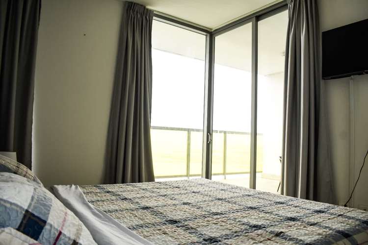 Melissa Foster Luxury Alquila Apartamento con Vista en PH Yoo, Ave. Balboa MF1652 - Imagen 4