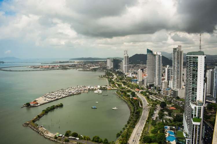 Melissa Foster Luxury Alquila Apartamento con Vista en PH Yoo, Ave. Balboa MF1652 - Imagen 7