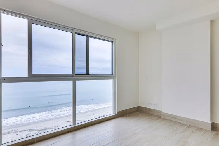 Oportunidad de Inversión : Apartamento en Venta en Playa Caracol