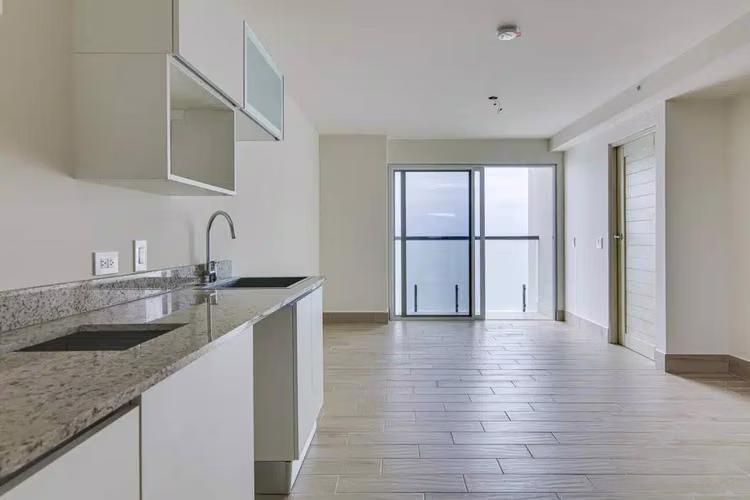 Oportunidad de Inversión : Apartamento en Venta en Playa Caracol
