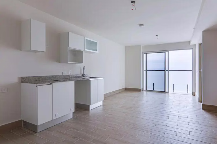 Oportunidad de Inversión : Apartamento en Venta en Playa Caracol