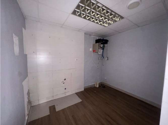 Venta de local Planta baja y 2 Parking |  Tower One, Calle Uruguay - Imagen 11