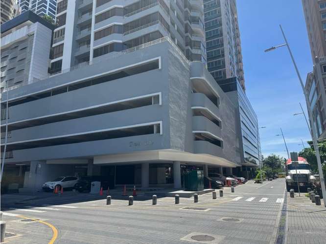 Venta de local Planta baja y 2 Parking |  Tower One, Calle Uruguay - Imagen 2
