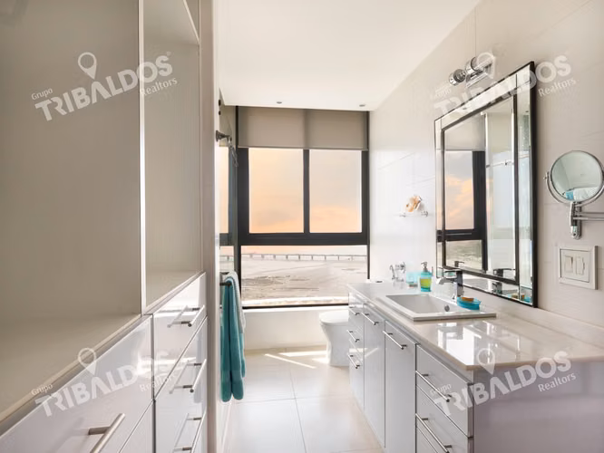 Penthouse 2 niveles frente al mar con terraza en Coco del Mar - Imagen 20