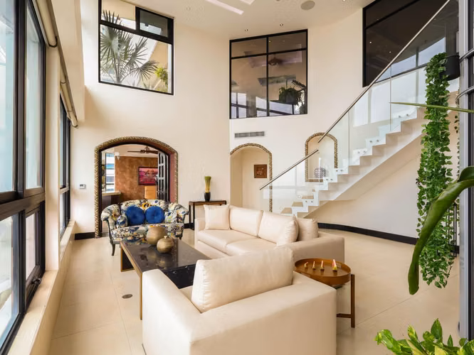 Penthouse 2 niveles frente al mar con terraza en Coco del Mar