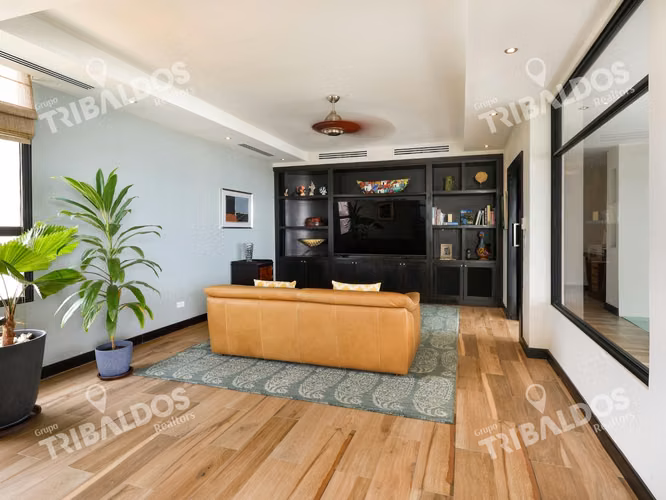 Penthouse 2 niveles frente al mar con terraza en Coco del Mar - Imagen 10