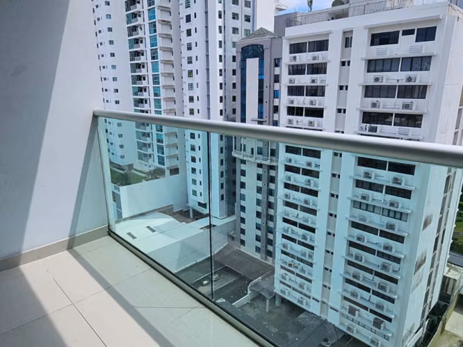 VENTA DE APARTAMENTO PH SIMJA - ALTOS DEL GOLF (3)