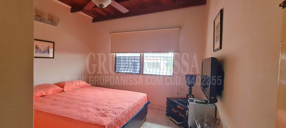 Oportunidad! Se Vende Hermosa Casa en la barriada El Dorado - Betania