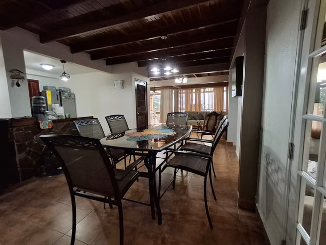 VENTA CERRO AZUL CASA