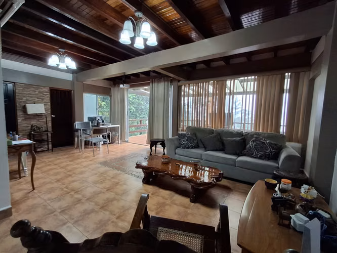 VENTA CERRO AZUL CASA