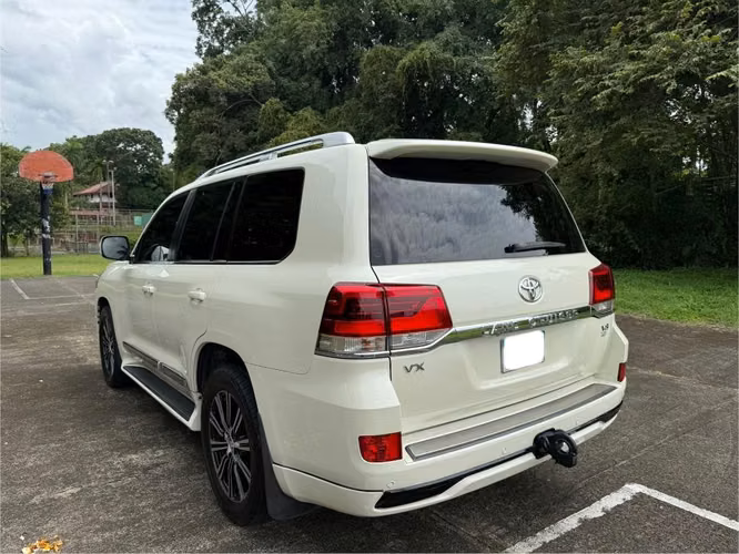 Toyota Land Cruiser - Imagen 6