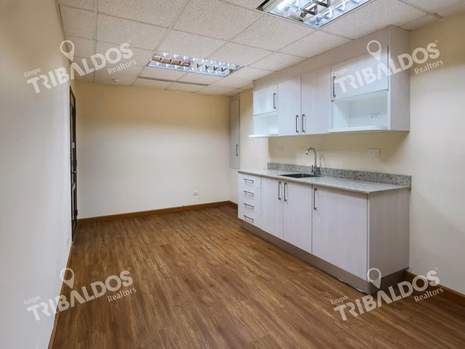 Oficina corporativa lista para ocupar en Calle 50 - Imagen 3