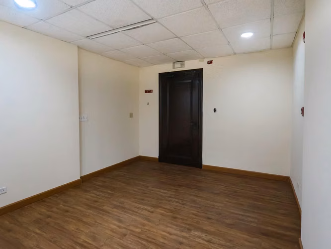 Alquiler de Piso Completo de oficina Calle 50