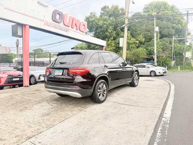 Mercedes GLC 