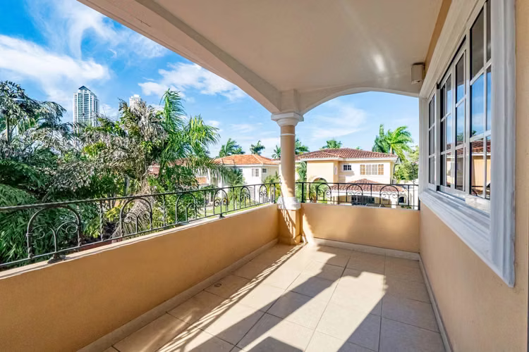 Se vende casa en Costa Bay, Costa del Este