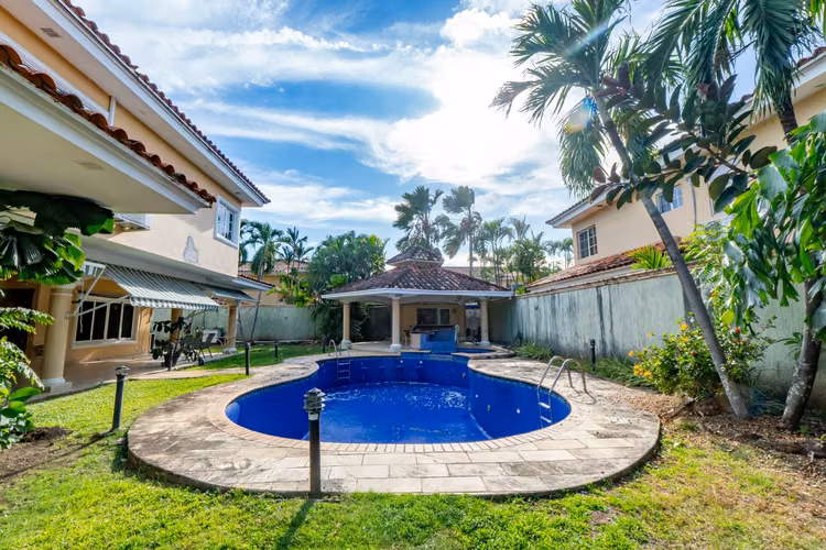 Se vende casa en Costa Bay, Costa del Este