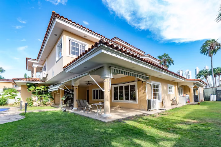 Se vende casa en Costa Bay, Costa del Este