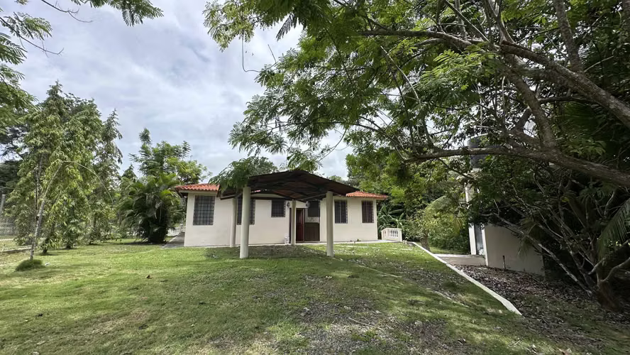 Se vende casa en El Espino, Antón