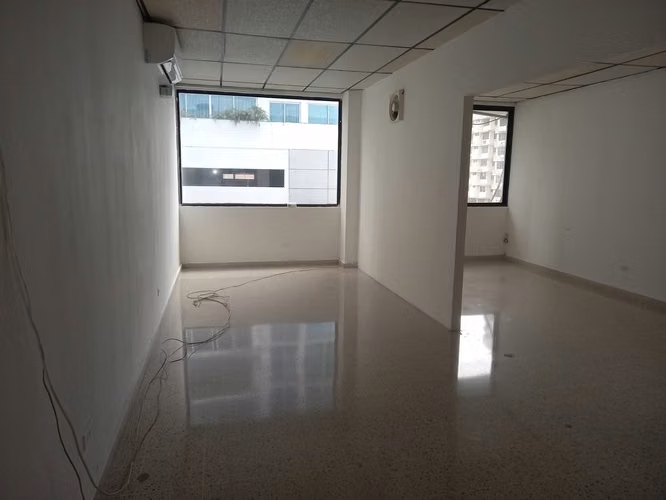 OFICINA AVENIDA BALBOA DE 53MTS $ 750,