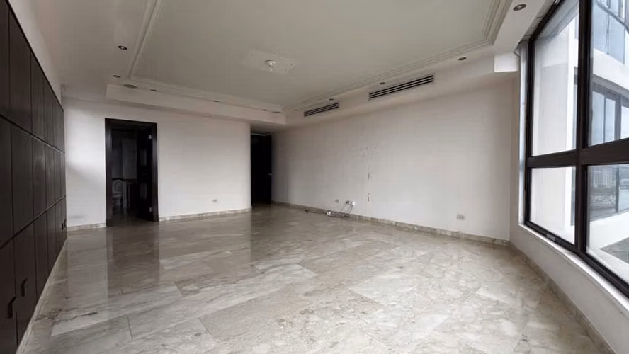 Apartamento de lujo en venta – Paitilla, Edificio Golden Palace - Imagen 2