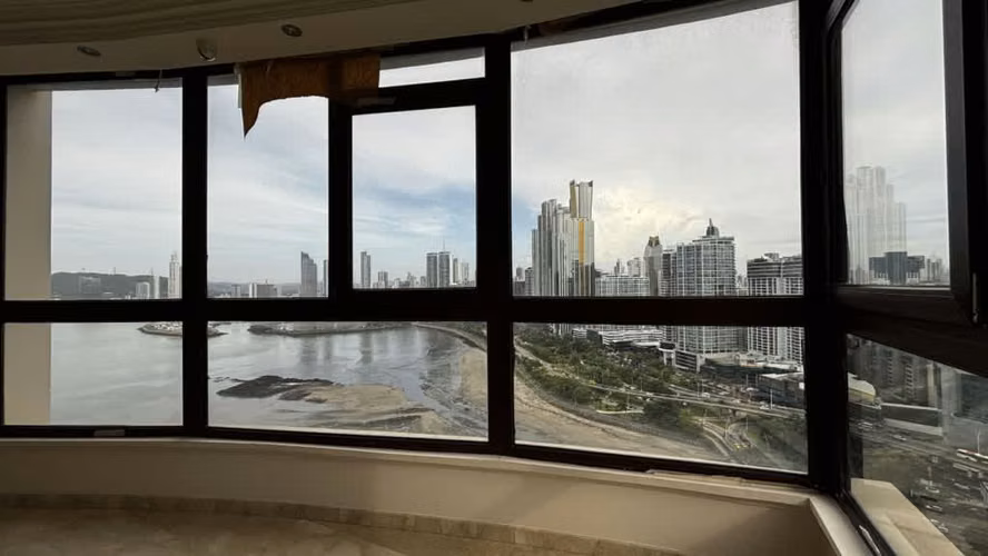 Apartamento de lujo en venta – Paitilla, Edificio Golden Palace - Imagen 4