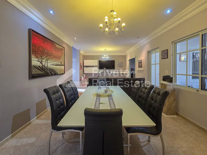 Venta de casa en Palmeras del Este Costa del Este