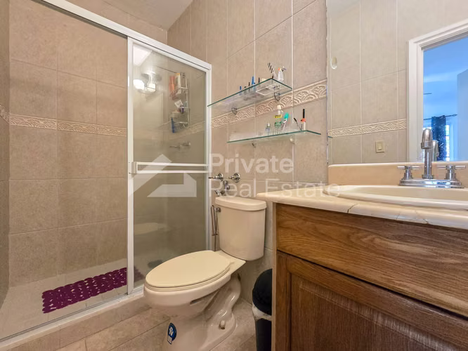 Venta de casa en Palmeras del Este Costa del Este