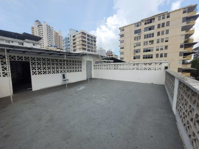 SE VENDE EDIFICIO RESIDENCIAL EN VÍA ARGENTINA