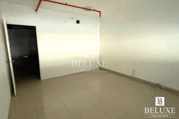 ALQUILER DE LOCAL COMERCIAL EN PLAZA KORINTHO, EL CARMEN (12) (P)