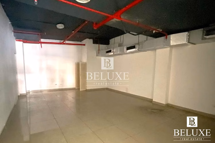 ALQUILER DE LOCAL COMERCIAL EN PLAZA KORINTHO, EL CARMEN (12) (P)