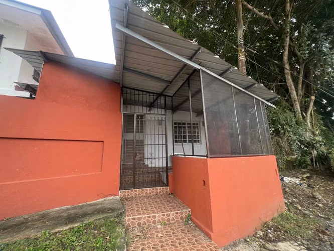 Venta de Casa con Anexo Independiente en Villa Soberanía – Betania