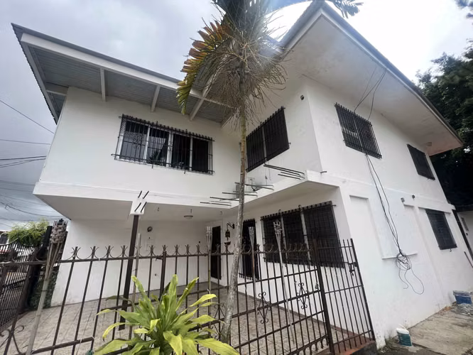 Venta de Casa con Anexo Independiente en Villa Soberanía – Betania