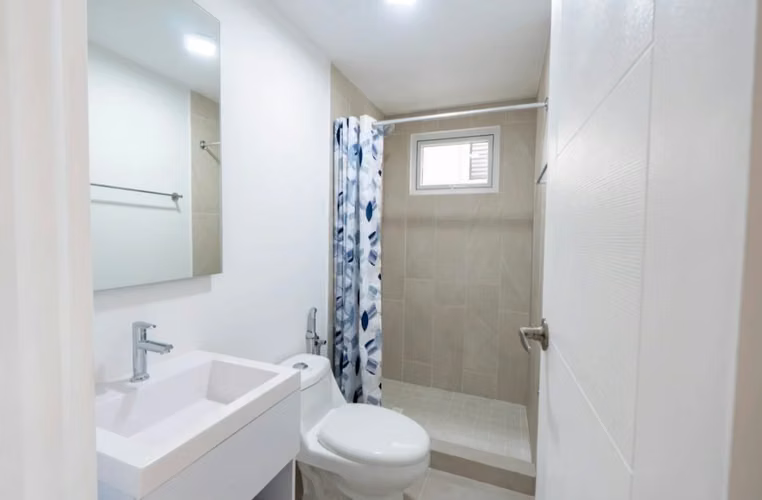 Alquiler de Apartamento nuevo en Panamá Viejo. Amoblado.