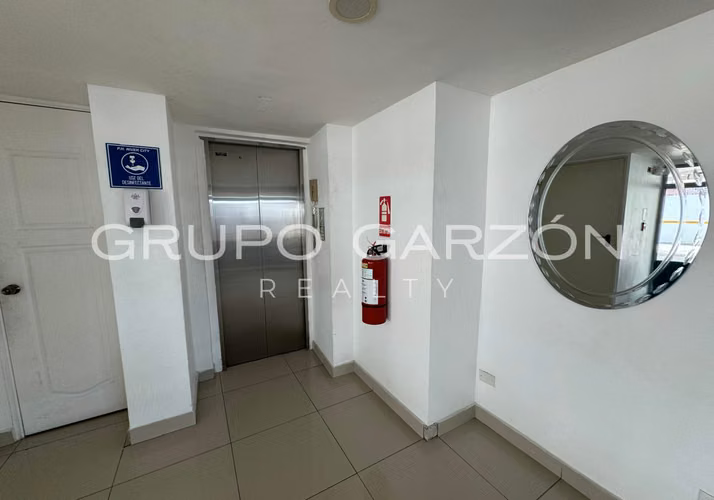 Se vende apartamento en La Pulida (PH River City)