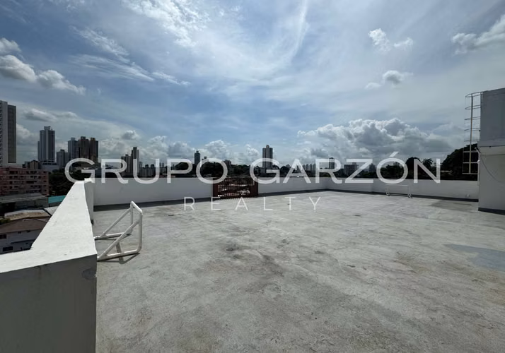 Se vende apartamento en La Pulida (PH River City)