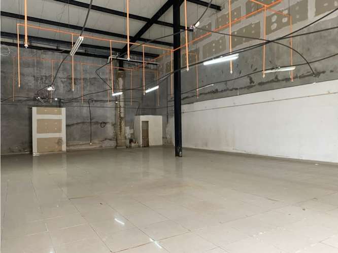 LOCAL / JUAN DIAZ / CRYSTAL PLAZA / 277M / PLANTA BAJA / VIA PRINCIPAL - Imagen 3