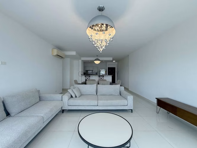Amplio Apartamento de 3 Habitaciones en Alquiler en Costa del Este - Imagen 2