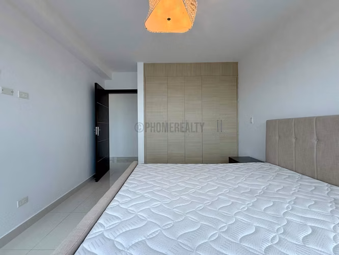 Amplio Apartamento de 3 Habitaciones en Alquiler en Costa del Este - Imagen 18