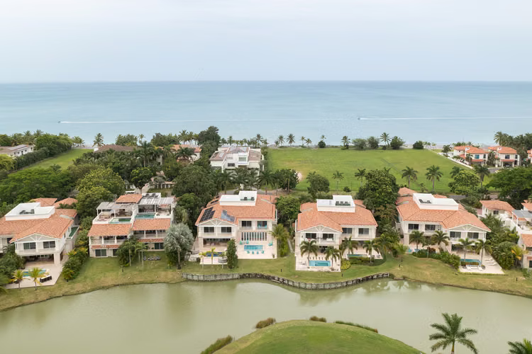BUENAVENTURA OCEANLAKE- CASA EN VENTA CON TODO