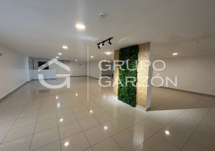 Venta de apartamento en Parque Lefevre (PH Centennial)