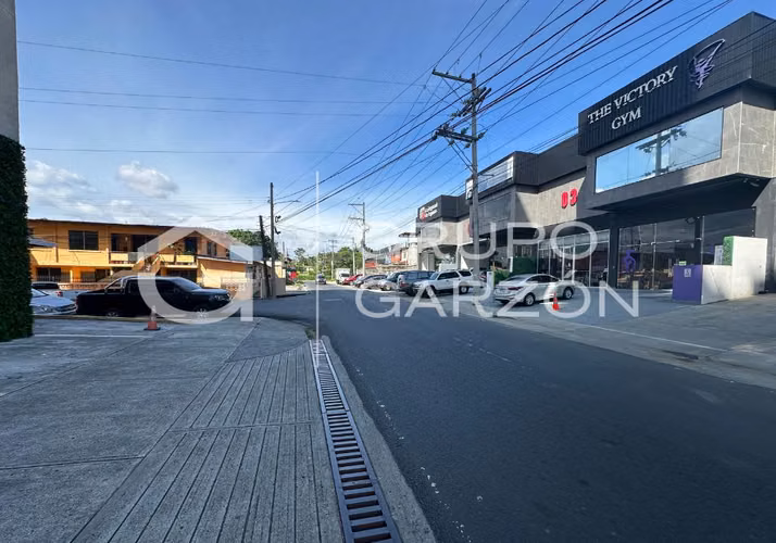 Venta de apartamento en Parque Lefevre (PH Centennial)